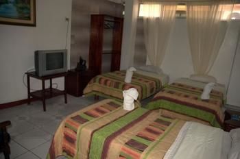 Hotel Salinas ปูแอร์โตอาโยรา ภายนอก รูปภาพ